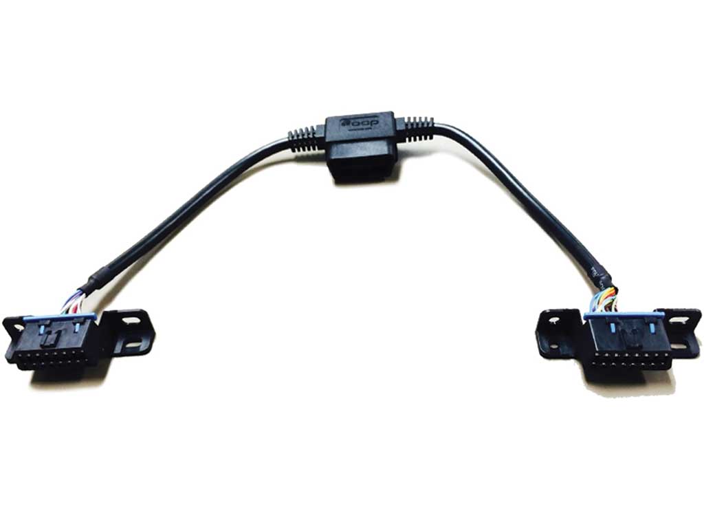 Amp Research Pass Through Kit - Obdii Port Splitter - OBD Harnesses
